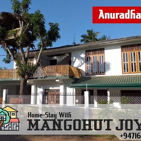 Mangohut Joy Hotel Anuradhapura Exterior foto